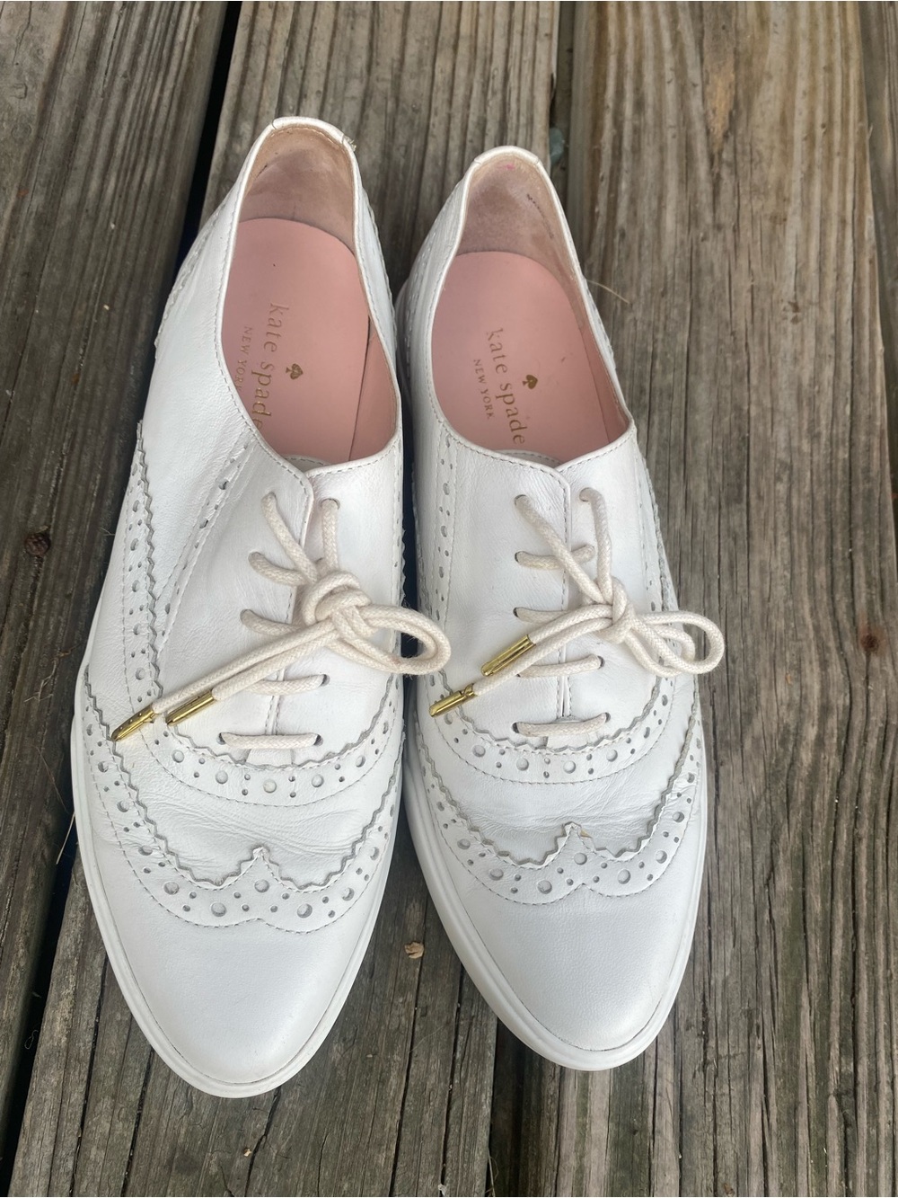 ✨ KATE SPADE- White Leather Brogue Wing Tip Sneakers!!